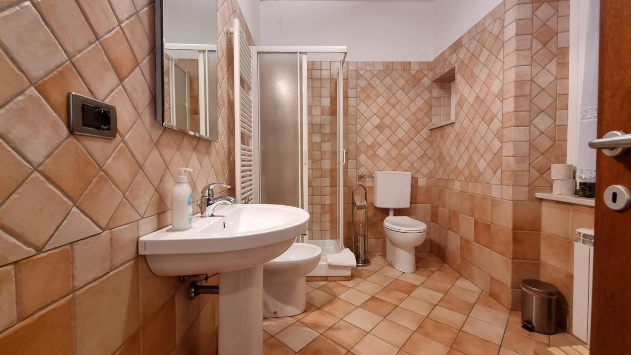 Ferienwohnung Ex Lavatoio 3 Triest Exterior foto